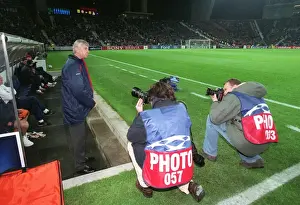 Porto V Arsenal 2006-07 Prints: Arsene Wenger vs. FC Porto: A 0-0 Stalemate in the Champions League