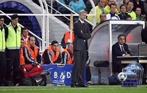 Images Dated 21st October 2008: Arsene Wenger's Disappointing Night in Istanbul: Arsenal's 5-2 Defeat to Fenerbahce in the UEFA