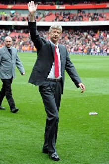 Images Dated 5th May 2012: Arsene Wenger's Farewell: Last Match as Arsenal Manager (2011-12) vs Norwich City
