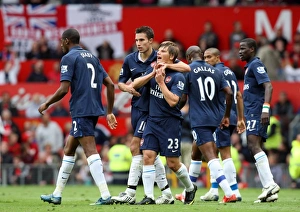 Arshavin Andrey Prints: Arshavin, Diaby, van Persie: Unforgettable Goal Celebration as Arsenal Tops Manchester United 2-1 in Premier League