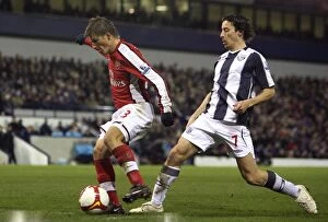 West Bromwich Albion v Arsenal 2008-9 Collection: Arshavin Shines: Arsenal Overpower West Brom 3-1