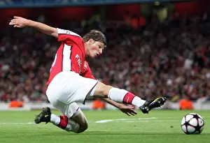 Arshavin's Brilliance: Arsenal's 3:1 Victory Over Celtic in the UEFA Champions League Qualifier