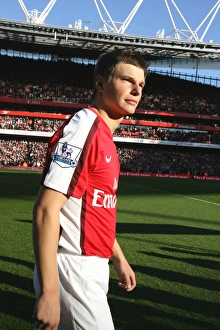 Arshavin's Scoreless Battle: Arsenal vs. Sunderland (2009) - A Stalemate at the Emirates