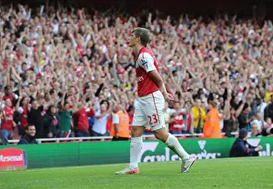 Arshavin's Strike: Arsenal's 1-0 Victory Over Swansea City in the Premier League