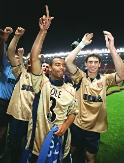 Man Utd V Arsenal Prints: Ashley Cole and Martin Keown celebrate the Arsenal Championship victory after the match