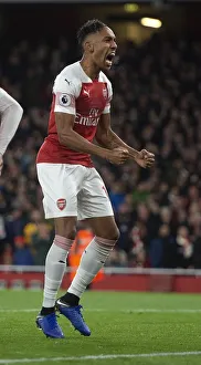 <b class=qtipBold><figcaption>Aubameyang 1st goal 10 181022WAFC</figcaption></b><br><em>© Alan Walter</em> Aubameyang 1st goal 10 181022WAFC