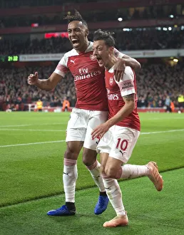Images Dated 22nd October 2018: Aubameyang 2nd goal 5 181022WAFC