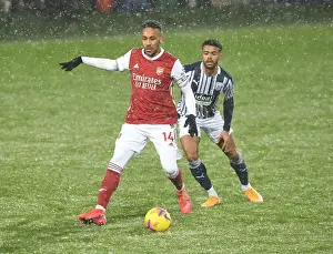 Aubameyang Holds Off Furlong in Intense West Bromwich Albion vs Arsenal Clash (Premier League 2020-21)