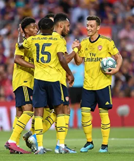 Aubameyang and Ozil Celebrate Goal: FC Barcelona vs. Arsenal (2019-20 Pre-Season Friendly)