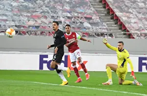 Aubameyang Scores: Arsenal Edge Past Benfica in Europa League Clash