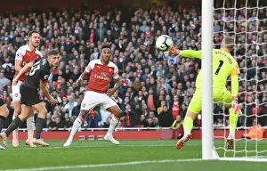 Arsenal V Everton 2018-19 Prints: Aubameyang Scores Stunning Goal Past Pickford in Arsenal's Victory over Everton (2018-19)