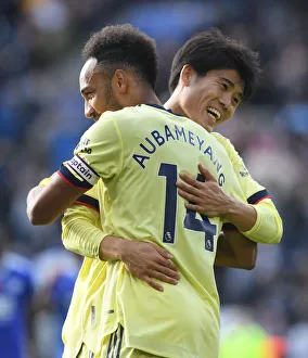 Aubameyang and Tomiyasu Embrace: Leicester City vs. Arsenal, 2021-22 Premier League