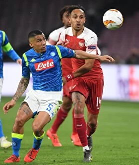 Napoli v Arsenal 2018-19 Collection: Aubameyang vs. Allan: Napoli vs. Arsenal - UEFA Europa League Quarterfinal Clash