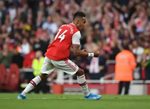 Aubameyang's Brace: Arsenal Triumphs Over Tottenham in the 2019-20 Premier League
