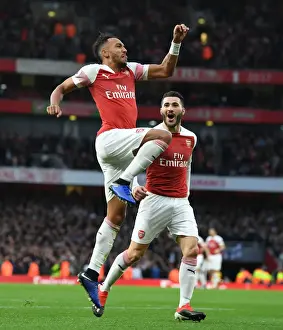 Aubameyang's Brace: Arsenal's Victory over Tottenham in the 2018-19 Premier League