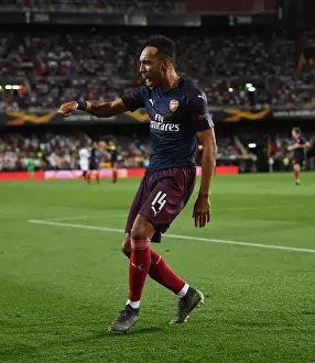 Aubameyang's Goal: Arsenal's Europa League Semi-Final Triumph over Valencia