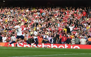 Aubameyang's Stunning Strike: Arsenal's Comeback Goal vs. Tottenham (2021-22)