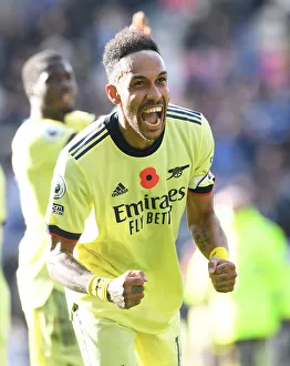 Leicester City V Arsenal 2021-22 Prints: Aubameyang's Thriller: Arsenal's Winning Goal vs