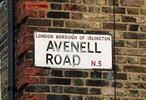 Avenell Road sign. Arsenal Stadium, Highbury, London, 27 / 2 / 04