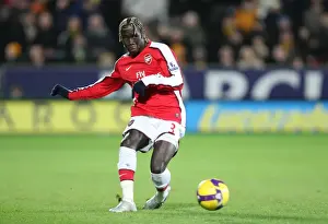 Bacary Sagna in Action: Arsenal's Dominance over Hull City (17/1/2009)