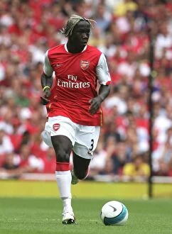 Images Dated 13th August 2007: Bacary Sagna in Action: Arsenal's Victory over Fulham, 2:1, Barclays Premier League