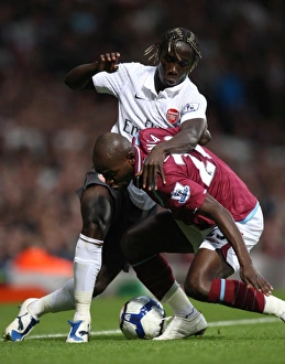 West Ham United V Arsenal 2009-10 Prints: Bacary Sagna (Arsenal) Henrita Ilunga (West Ham)