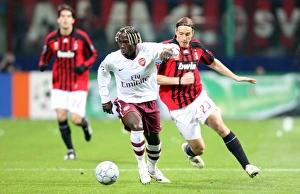 AC Milan v Arsenal 2007-8 Collection: Bacary Sagna (Arsenal) Massimo Ambrosini (Milan)