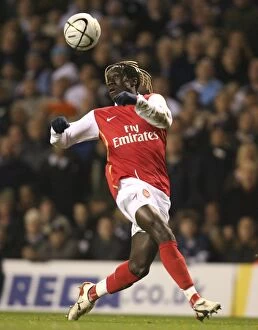 Tottenham v Arsenal Carling Cup Collection: Bacary Sagna's Determined Performance: Arsenal's 5:1 Comeback at White Hart Lane