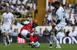 Tottenham v Arsenal 2007-8 Collection: Bacary Sagne (Arsenal) Tom Huddlestone (Tottenham)