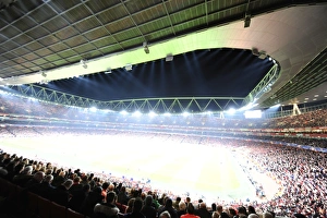 Battle of the Champions: Arsenal FC vs. FC Bayern Munich under the Emirates Lights