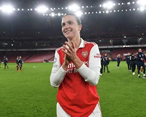 Images Dated 7th December 2022: Battle in the Champions League: Arsenal Women vs Juventus Women at Emirates Stadium (2022-23)