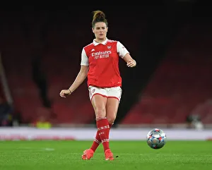 Arsenal Women V FC Zurich Frauen 2022-23 Prints: Battle in Group C: Arsenal vs FC Zurich, UEFA Women's Champions League