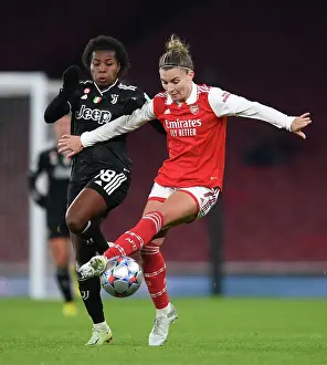 Arsenal Women V Juventus Women 2022-23 Prints: Battle in Group C: Arsenal Women FC vs Juventus FC - UEFA Women's Champions League