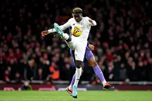 Battle for Possession: Arsenal vs. Liverpool in FA Cup Clash - No More Red: Arsenal's White Wave Against Knife Crime
