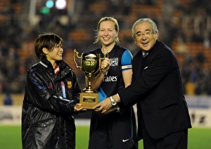 INAC Kobe V Arsenal Ladies Prints: Battle of the Stars: Nahomi Kawasumi vs