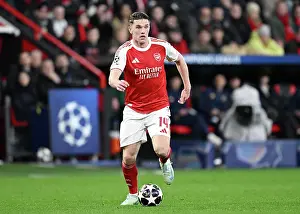 Bayer Leverkusen V Arsenal 2025-26 Prints: Bayer 04 Leverkusen v Arsenal FC - UEFA Champions League 2025/26 Round of 16 First Leg