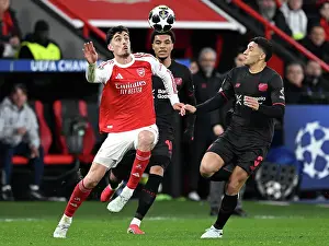 Bayer Leverkusen V Arsenal 2025-26 Prints: Bayer 04 Leverkusen v Arsenal FC - UEFA Champions League 2025/26 Round of 16 First Leg