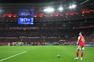 Bayer Leverkusen V Arsenal 2025-26 Prints: Bayer 04 Leverkusen v Arsenal FC - UEFA Champions League 2025/26 Round of 16 First Leg