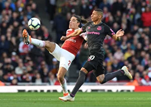 Arsenal v Everton 2018-19 Collection: Bellerin vs. Richarlison: A Clash at the Emirates - Arsenal's Battle Against Everton (2018-19)