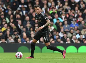 Ben White in Action: Fulham vs. Arsenal (2022-23 Premier League)