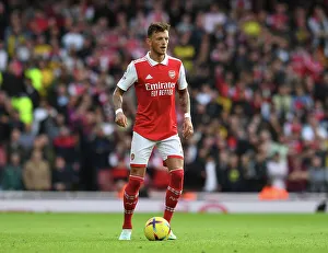 Ben White's Standout Performance: Arsenal vs. Nottingham Forest (2022-23)
