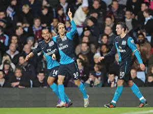 Benayoun and Walcott Celebrate Arsenal's Winning Goals Against Aston Villa (2011-12)