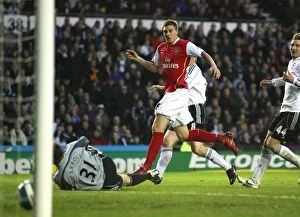 Images Dated 29th April 2008: Bendtner Stuns Derby: First Arsenal Goal in Epic 6-2 Victory