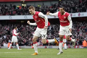 Bendtner and Walcott: Unforgettable Goal Celebration at Emirates Stadium, Arsenal vs. Aston Villa (1:1, Barclays Premier League, 1/3/08)