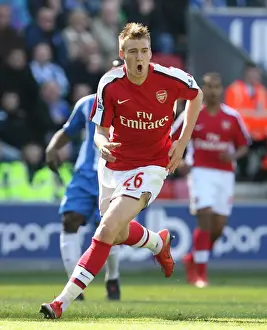 Bendtner's Brilliant Performance: Arsenal Crushes Wigan 4-1