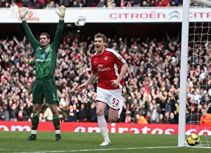 Arsenal V Sunderland 2009-10 Prints: Bendtner's Controversial Goal: Arsenal Takes a 2-0 Lead Over Sunderland