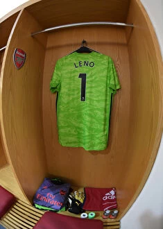 Images Dated 23rd February 2020: Bernd Leno: Arsenal's Gunners Ready for Battle against Everton at Emirates Stadium
