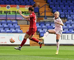 Beth Mead Faces Off Against Megan Campbell: Liverpool vs. Arsenal in FA Womens Super League