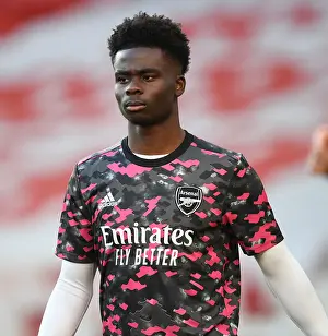 Bukayo Saka Prepares for Europa League Semi-Final Against Villarreal at Empty Emirates Stadium