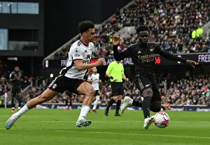 Bukayo Saka vs Antonee Robinson: Intense Battle at Craven Cottage - Fulham vs Arsenal, Premier League 2022-23